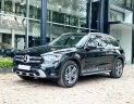 Mercedes-Benz GLC-Class GLC 200 2020 - Cần bán lại xe Mercedes GLC 200 sản xuất năm 2020, màu đen