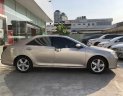 Toyota Camry   2.5Q 2014 - Bán xe Toyota Camry 2.5Q sản xuất năm 2014 số tự động, 790 triệu