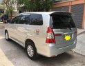 Toyota Innova 2014 - Bán Toyota Innova 2.0E MT năm sản xuất 2014, màu bạc còn mới, giá tốt