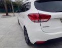 Kia Rondo 2016 - Cần bán gấp Kia Rondo GATH năm sản xuất 2016, màu trắng, giá chỉ 586 triệu