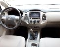 Toyota Innova 2015 - Bán ô tô Toyota Innova sản xuất 2015, màu bạc