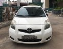 Toyota Yaris 2009 - Bán xe gia đình giá rẻ với chiếc Toyota Yaris sản xuất 2009, màu trắng, nhập khẩu