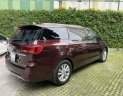 Kia Sedona 2019 - Cần bán lại xe Kia Sedona sản xuất 2019, màu đỏ, nhập khẩu