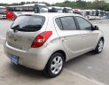 Hyundai i20    2011 - Cần bán Hyundai i20 1.4AT năm 2011, màu bạc, nhập khẩu số tự động