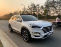 Hyundai Tucson 2019 - Cần bán gấp Hyundai Tucson 1.6 Turbo năm 2019, màu trắng