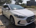 Hyundai Elantra    2018 - Cần bán Hyundai Elantra đời 2018