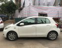 Toyota Yaris 2009 - Xe gia đình, đăng ký năm 2009: Toyota Yaris màu trắng, bán giá tốt