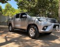 Toyota Hilux   2016 - Bán Toyota Hilux sản xuất 2016, màu bạc, xe nhập  