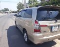 Toyota Innova 2014 - Cần bán xe Toyota Innova đời 2014, màu vàng