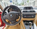 BMW 3 Series    320i  2015 - Cần bán gấp BMW 3 Series 320i sản xuất 2015, màu đỏ, xe nhập như mới