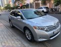 Toyota Venza 2009 - Cần bán gấp Toyota Venza đời 2009, màu bạc, nhập khẩu nguyên chiếc, 690 triệu