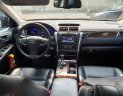 Toyota Camry 2.5Q 2016 - Chính chủ cần bán nhanh chiếc Toyota Camry 2.5Q đời 2016, màu đen, giá cạnh tranh