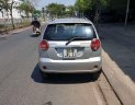 Chevrolet Spark 2011 - Cần bán xe Chevrolet Spark đời 2011, màu bạc, giá chỉ 120 triệu