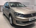 Volkswagen Polo   2018 - Bán Volkswagen Polo sản xuất năm 2018, màu vàng, xe nhập 