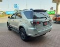 Toyota Fortuner 2016 - Xe Toyota Fortuner 2.7V sản xuất 2016, màu bạc, giá tốt, có hỗ trợ trả góp