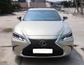 Lexus ES 2020 - Bán xe hạng sang giá thấp với chiếc Lexus ES 250 đời 2020, màu xám, xe nhập