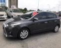 Toyota Yaris 2015 - Cần bán gấp Toyota Yaris 1.3G AT 2015, màu xám, nhập khẩu