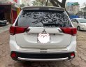 Mitsubishi Outlander 2.0 Premium 2019 - Cần bán lại xe Mitsubishi Outlander 2.0 Premium năm sản xuất 2019, màu trắng giá cạnh tranh