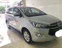 Toyota Innova 2017 - Bán Toyota Innova đời 2017, màu bạc, số sàn, 595tr