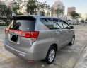 Toyota Innova   2017 - Cần bán gấp Toyota Innova 2.0E năm 2017, màu bạc, chính chủ