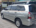 Toyota Innova 2.0E 2013 - Bán Toyota Innova 2.0E đời 2013, màu bạc, giá 398tr