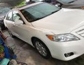 Toyota Camry 2010 - Bán Toyota Camry LE 2.5 năm 2010, màu trắng, giá 635tr