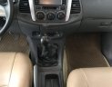 Toyota Innova   2013 - Bán Toyota Innova 2.0E 2013, màu bạc, số sàn 