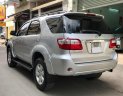 Toyota Fortuner   2010 - Bán Toyota Fortuner 2.5G sản xuất năm 2010, màu bạc còn mới