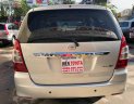 Toyota Innova 2.0G 2013 - Bán xe Toyota Innova 2.0G năm sản xuất 2013, màu bạc như mới, giá tốt