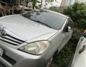 Toyota Innova 2011 - Ngân hàng thanh lý chiếc xe Toyota Innova đời 2011, màu bạc