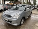 Toyota Innova 2012 - Bán ô tô Toyota Innova sản xuất 2012, màu bạc, gia hấp dẫn