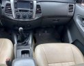 Toyota Innova 2012 - Cần bán gấp Toyota Innova năm 2012, màu vàng cát xe gia đình