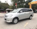 Toyota Innova 2011 - Salon Auto Đào Hằng cần bán nhanh Toyota Innova đời 2011, màu bạc