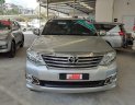 Toyota Fortuner 2.7V 2013 - Cần bán Toyota Fortuner 2.7V năm sản xuất 2013, màu bạc, 670tr