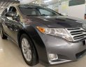 Toyota Venza  2.7L  2010 - Cần bán gấp Toyota Venza 2.7L đời 2010, màu xám, nhập khẩu như mới, giá 750tr