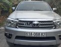 Toyota Fortuner 2.5G 2010 - Bán Toyota Fortuner 2.5G đời 2010, màu bạc, nhập khẩu nguyên chiếc xe gia đình