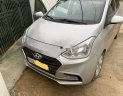 Hyundai Grand i10   2017 - Bán Hyundai Grand i10 đời 2017, màu bạc số sàn, 315tr