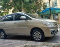 Toyota Innova E 2015 - Gia đình cần bán Toyota Innova 2015