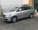 Toyota Innova 2014 - Bán Toyota Innova đời 2014, màu bạc, số sàn