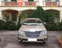 Toyota Innova 2.0E 2016 - Cần bán Toyota Innova 2.0E đời 2016, màu vàng, chính chủ