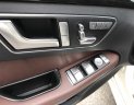 Mercedes-Benz E250 2015 - Mercedes E250 2015 màu trắng, nội thất nâu sang trọng, chủ xe bảo dưỡng định kỳ thường xuyên