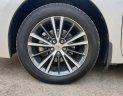 Toyota Corolla altis G 2018 - Cần bán xe Toyota Altis 1.8G AT 2018 màu bạc, xe đi ít giữ kĩ chính hãng Toyota Sure