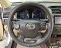 Toyota Camry 2.0E 2017 - Cần bán xe Toyota Camry 2.0E 2017 màu bạc, xe đẹp đi kĩ, chính hãng Toyota Sure