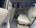 Toyota Innova 2.0E 2015 - Bán xe Toyota Innova 2.0E 2015 màu bạc, xe đẹp đi kĩ chính hãng Toyota Sure