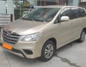 Toyota Innova E 2015 - Bán xe Toyota Innova 2.0E 2015 màu nâu vàng, xe đẹp đi kĩ chính hãng Toyota Sure