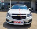 Chevrolet Cruze   LT 1.6L  2017 - Cần bán gấp Chevrolet Cruze LT 1.6L 2017, màu trắng còn mới