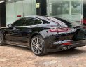 Porsche Panamera     2018 - Cần bán Porsche Panamera sản xuất 2018, màu đen, xe nhập còn mới