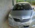 Toyota Vios 2011 - Cần bán gấp Toyota Vios đời 2011, màu bạc xe gia đình