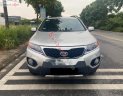 Kia Sorento  GAT 2.4L 2WD 2013 - Cần bán lại xe Kia Sorento GAT 2.4L 2WD đời 2013, màu bạc, 482 triệu