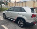 Kia Sorento  GAT 2.4L 2WD 2013 - Cần bán lại xe Kia Sorento GAT 2.4L 2WD đời 2013, màu bạc, 482 triệu